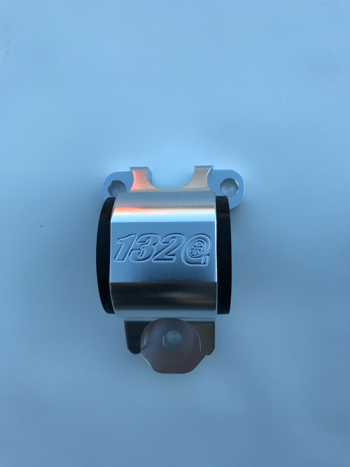 1320 97-01 CRV motor mount auto or manual transmission 68A 350hp RD1 BLEMISH VER