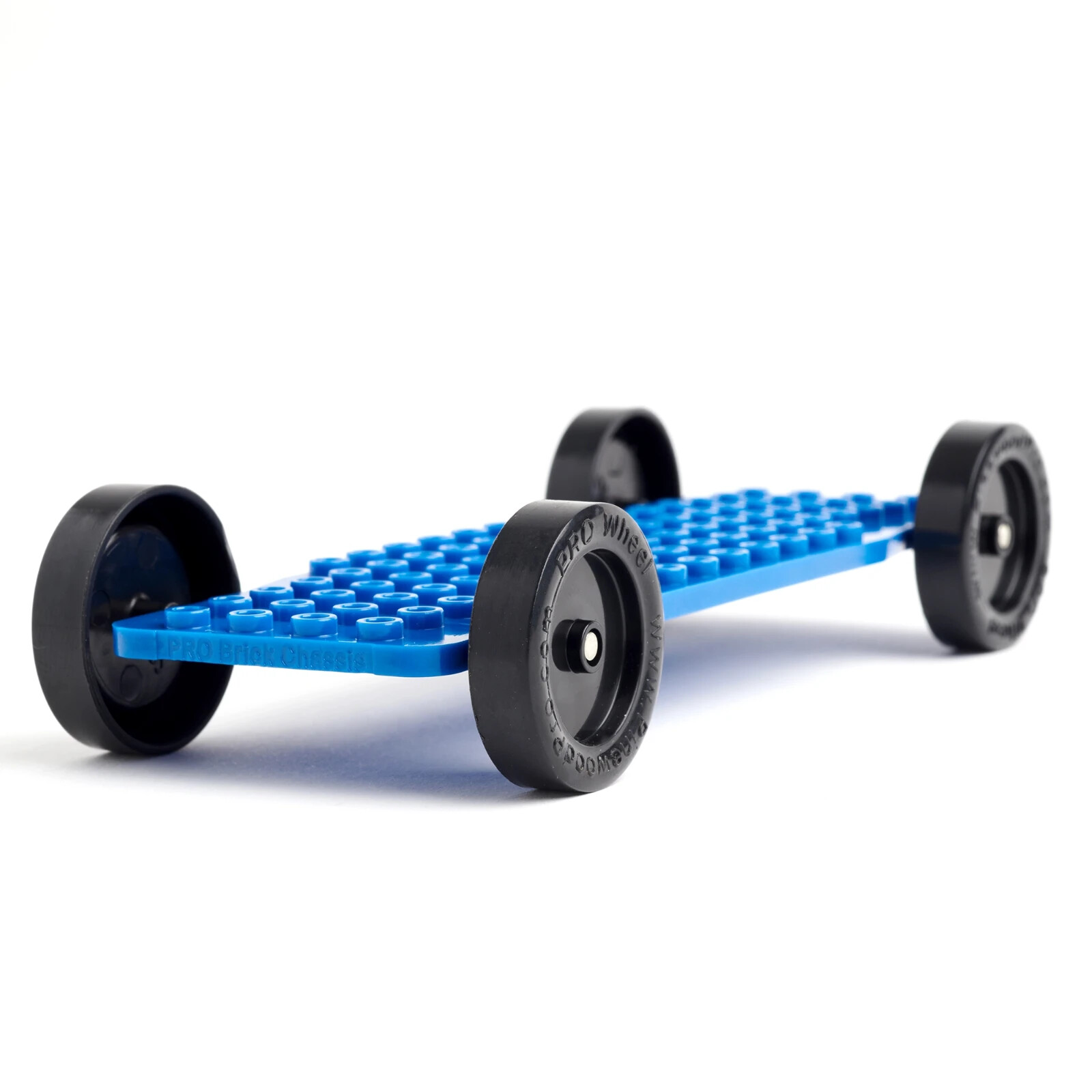 Brick Derby™ Chassis in Blue - Race derby cars made from LEGO® | STEM Learning