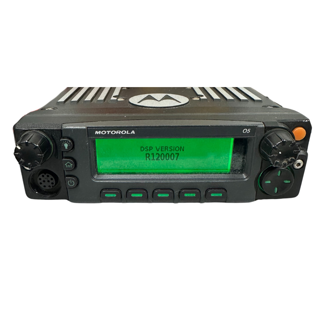 Motorola XTL5000 M20URS9PW1AN Mobile Two-Way Radio 700/800MHz w/ O5 Control Head