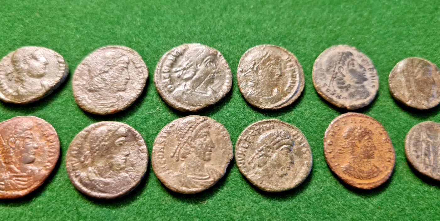 Roman Bronze 3rd-4th Century, Constantine Period AE3/4 (12 in lot)