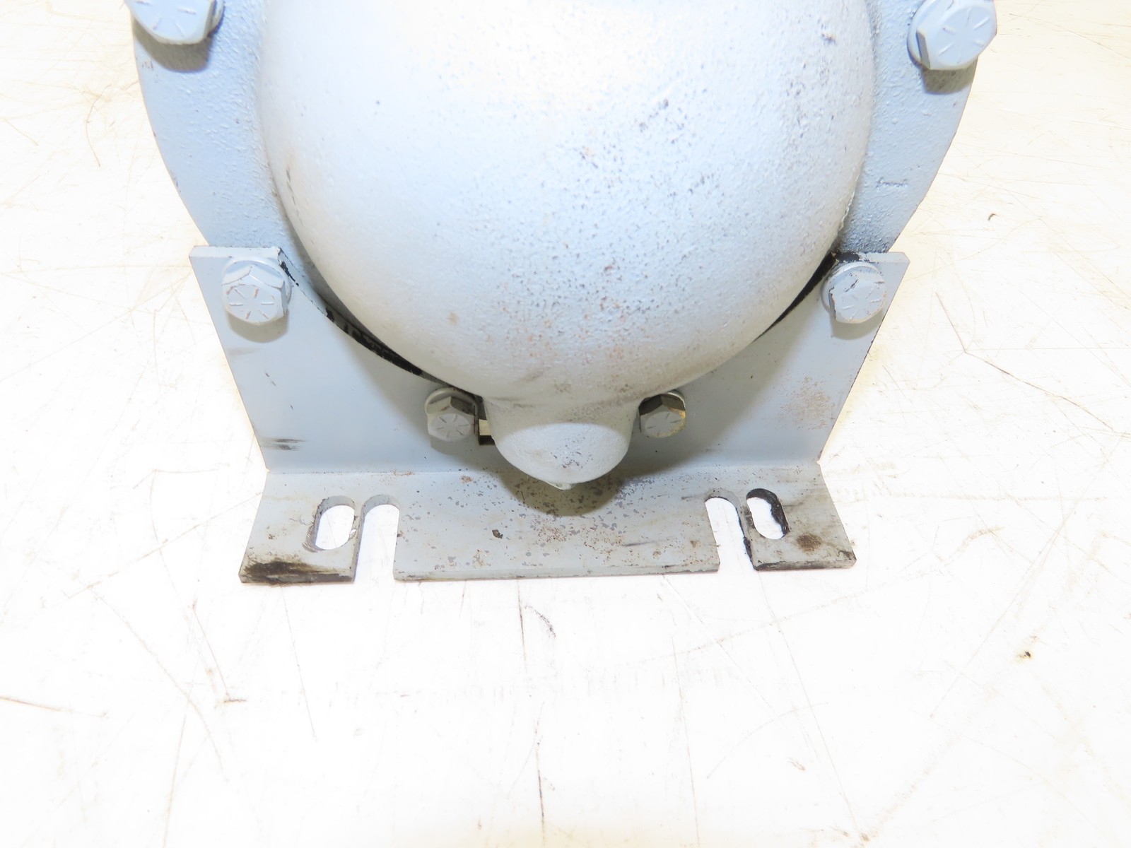 American Industrial AB-1003-C6-TP Shell & Tube Heat Exchanger 2-Pass 1.5"NPT