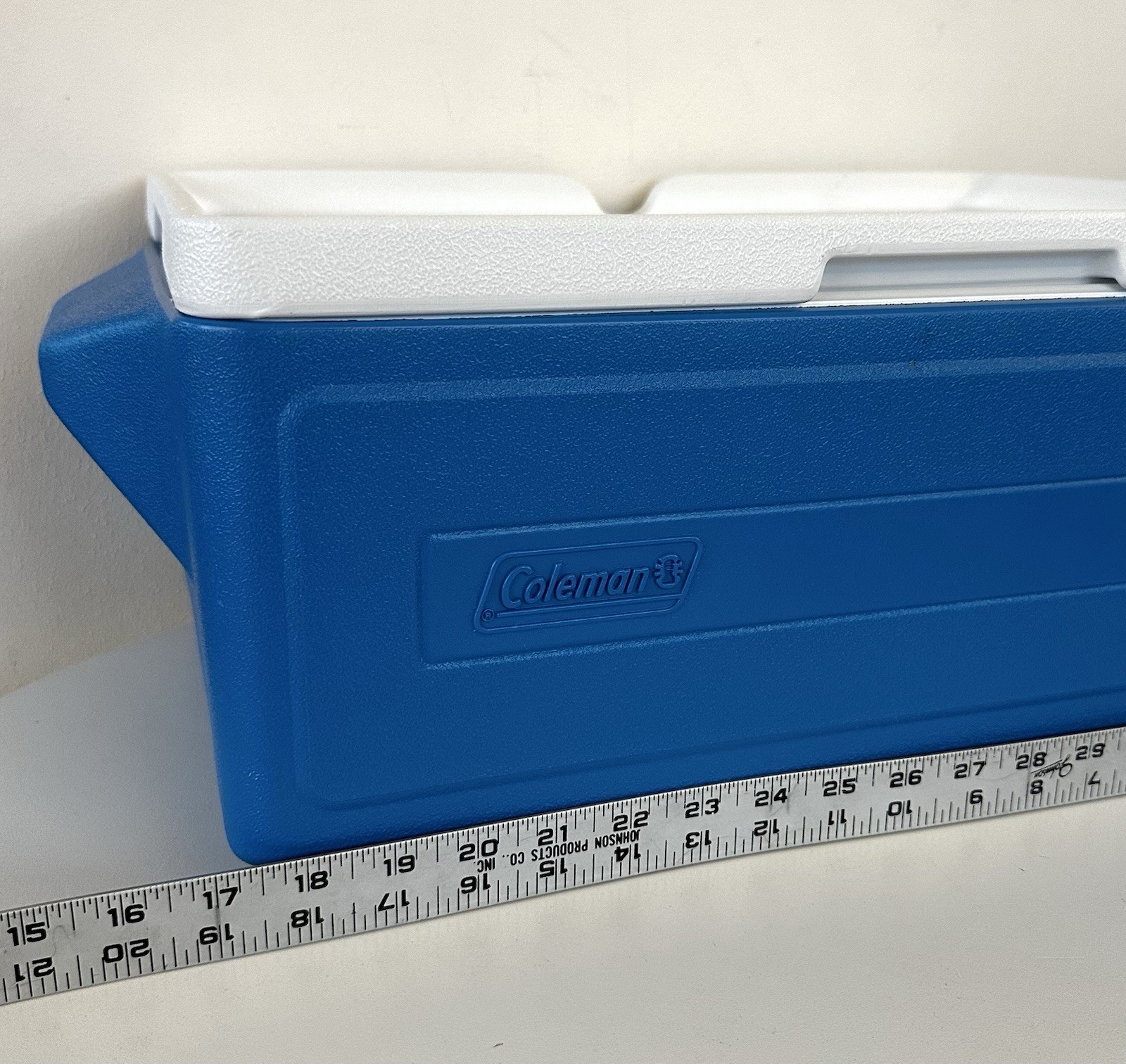 Coleman PARTY STACKER COOLER Model 6225 BLUE 24 Can Stackable Chest DISCONTINUED