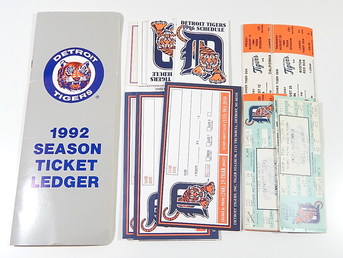 Detroit Collectibles Lot Red Wings Tigers Bobbleheads Balls Puck Stick Stubs ++