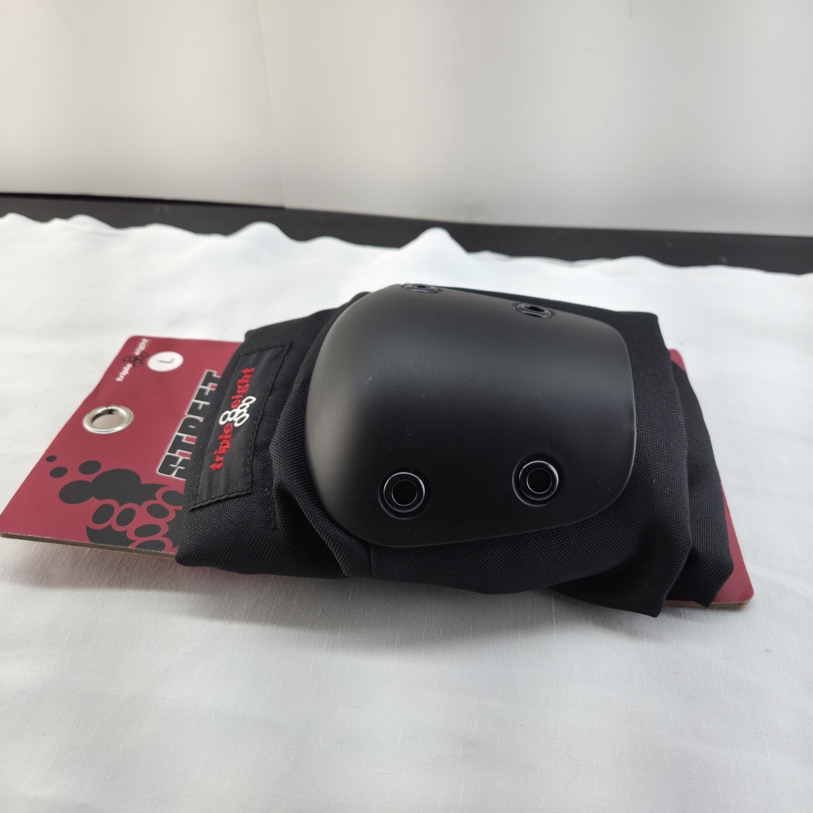 Triple 8 Skateboard/BMX Street Elbow Pads Size Large New