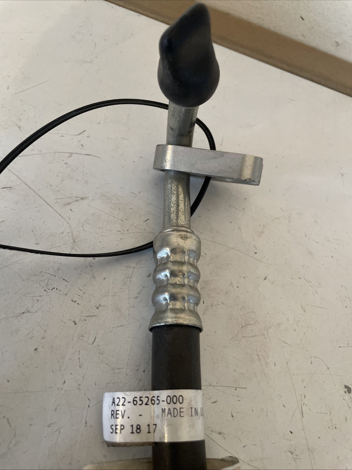 GENUINE FREIGHTLINER A/C HOSE ASSEMBLY H03, M10 A22-65265-000 OEM NEW