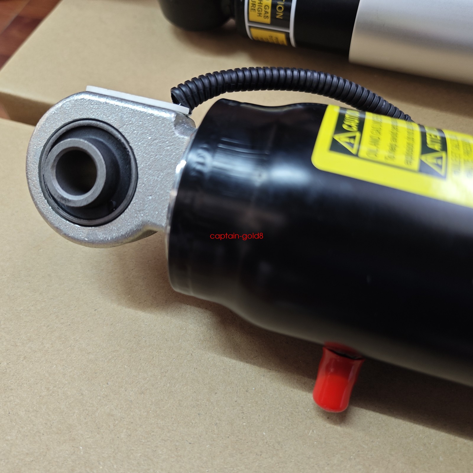 OEM 2X Rear Air Shock Absorbers 84176675 For Escalade Suburban Tahoe Yukon 15-20