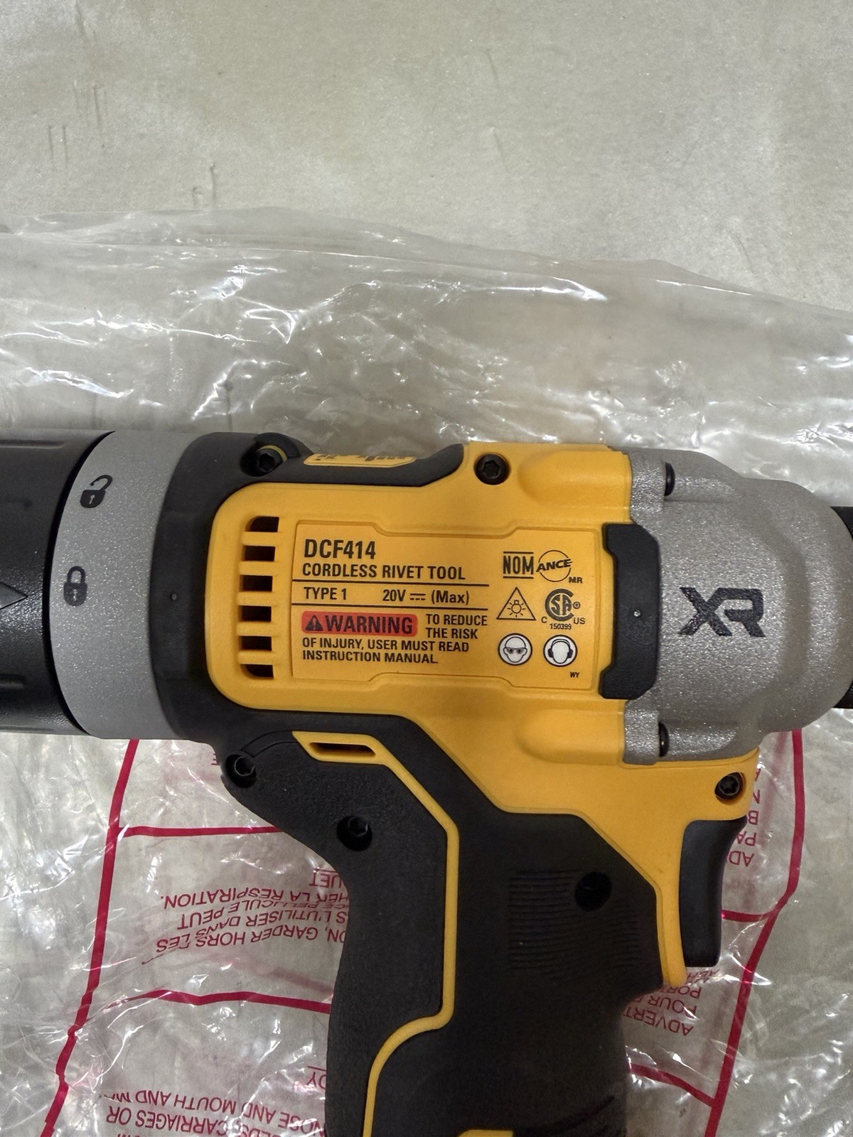 DEWALT DCF414GE2 20V MAX XR BL 1/4" Rivet Tool w/ 2 POWERSTACK Batts, 1.7 Ah Kit