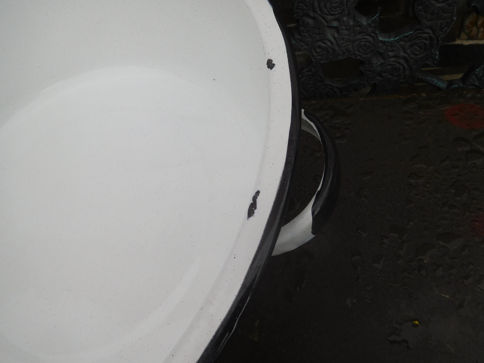 Vintage Enamel Ware Tub Basin Wash Bowl with Handles 17 ” White Black ~ FREE SH~