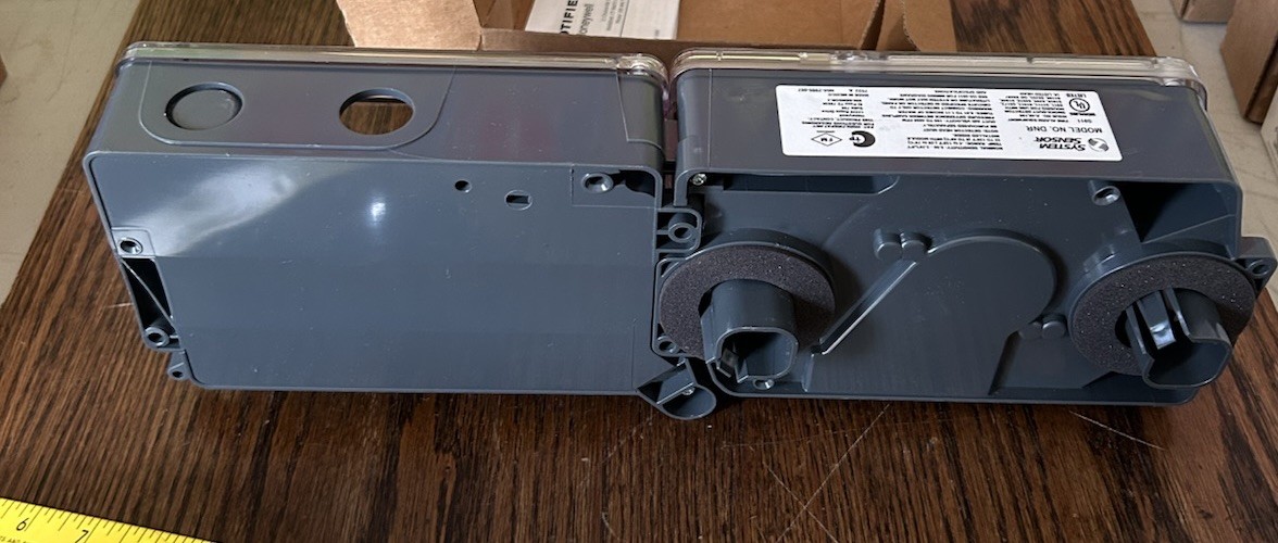 SYSTEM SENSOR Intelligent Non-Relay Duct Smoke Detector DNR Housing (NO HEAD)