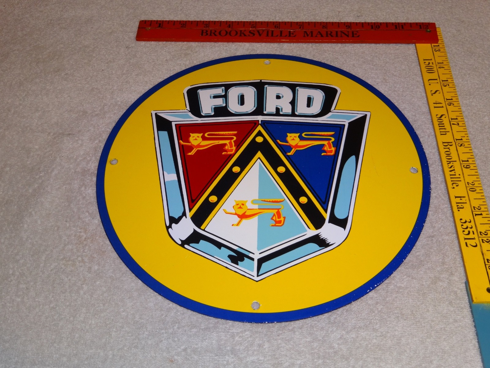 VINTAGE FORD MOTOR CO. JUBILEE LION PORCELAIN METAL CAR TRUCK GASOLINE OIL SIGN!