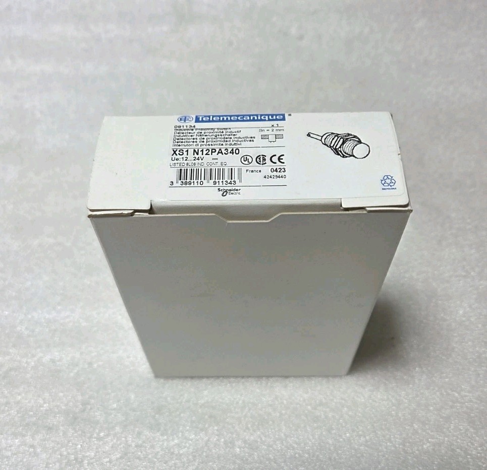 TELEMECANIQUE XS1 N12PA340 PROXIMITY SENSOR  XS1N12PA340  N£W