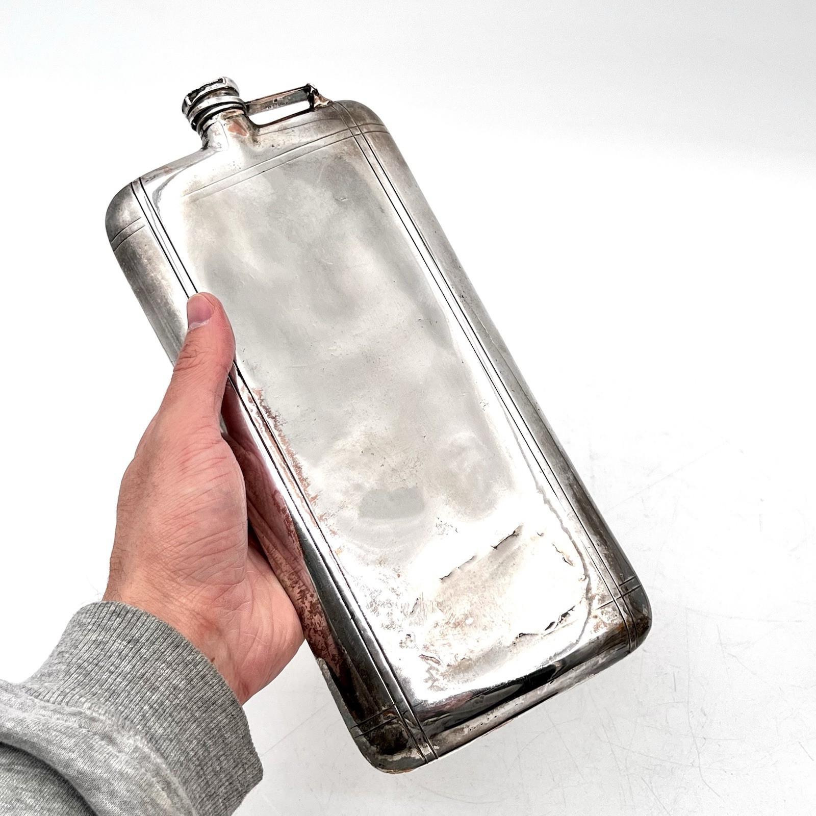 Antique Apollo Silver Co. 9.5-inch Silverplate Flask 0.5 Liter Capacity