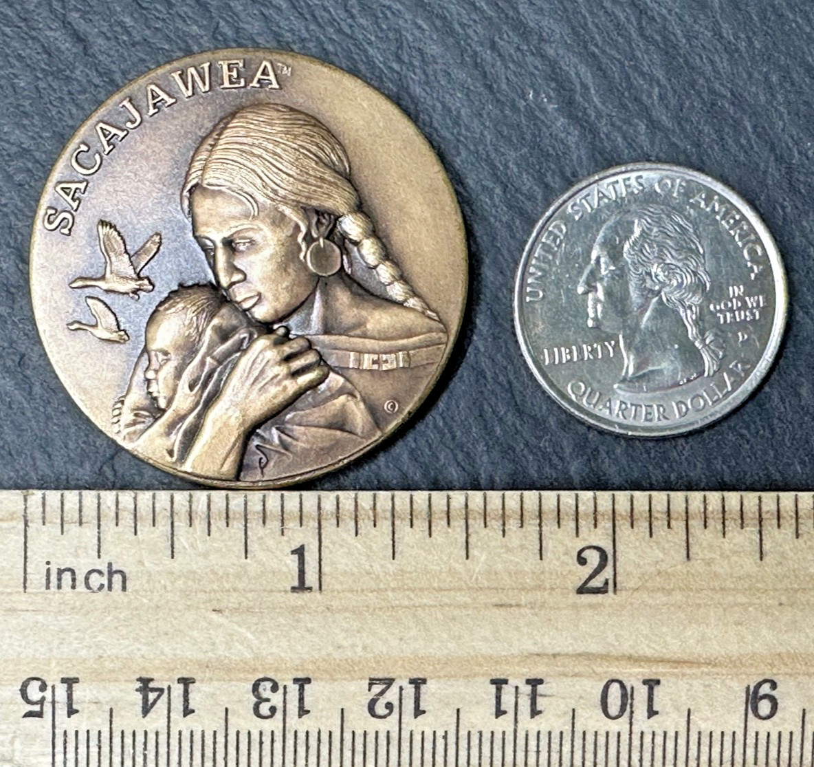 VERY RARE 2003 SACAJAWEA 1.5" MACO BRONZE PEACE MEDAL & MONTANA SUEDE POUCH M871