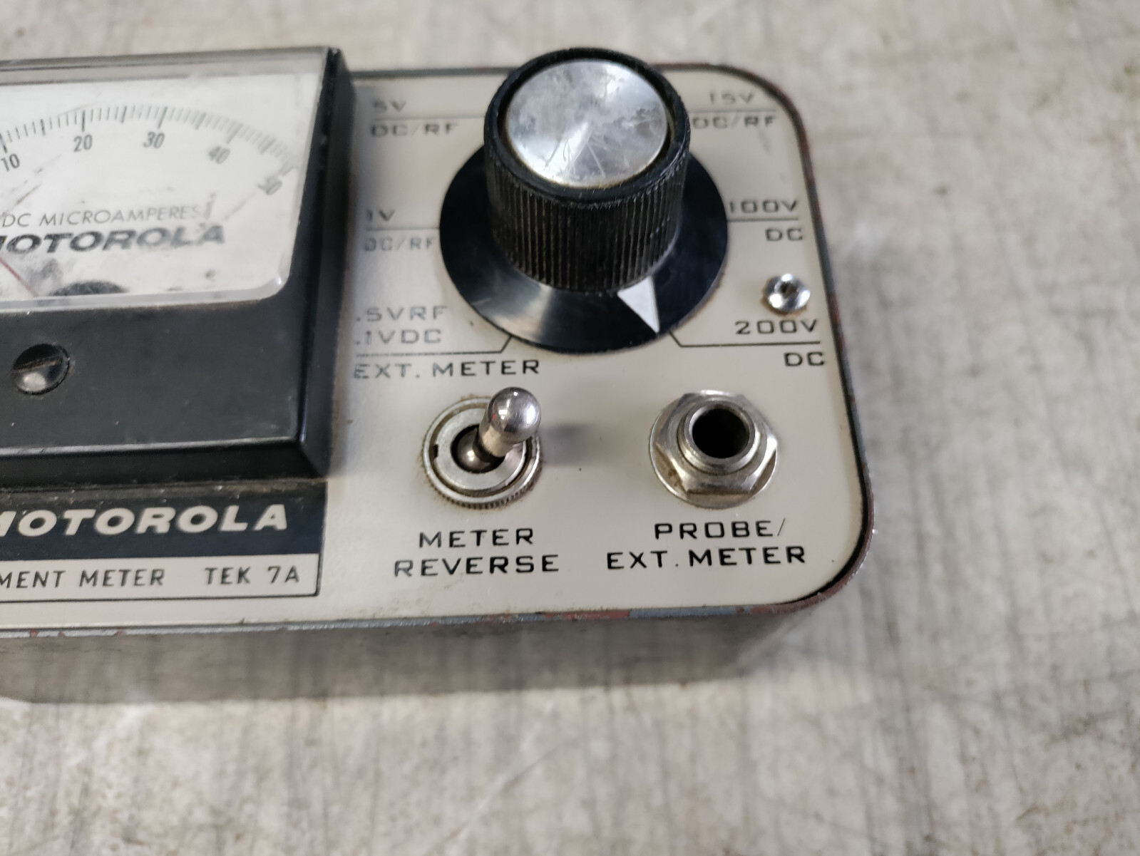 MOTOROLA TEK 7A DC/RF ALIGNMENT METER RADIO TEST UNIT