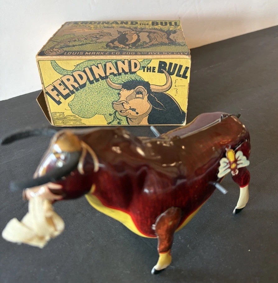 Fredinand the Bull & Box, Louis Marx & Co, NYC/USA, c. 1938.