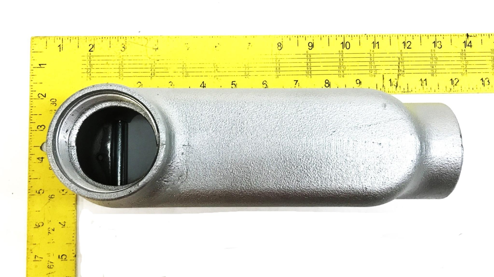 Cooper Crouse Hinds 2" Malleable Iron Conduit Outlet Body LB200M NOS