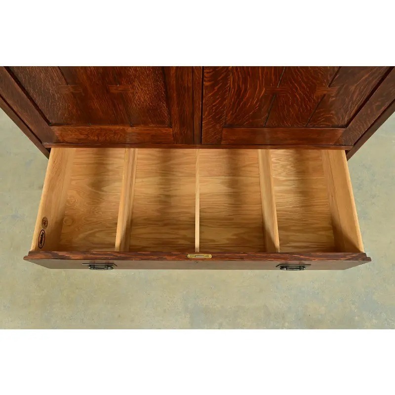 Stickley Mission Oak Arts & Crafts Media Cabinet