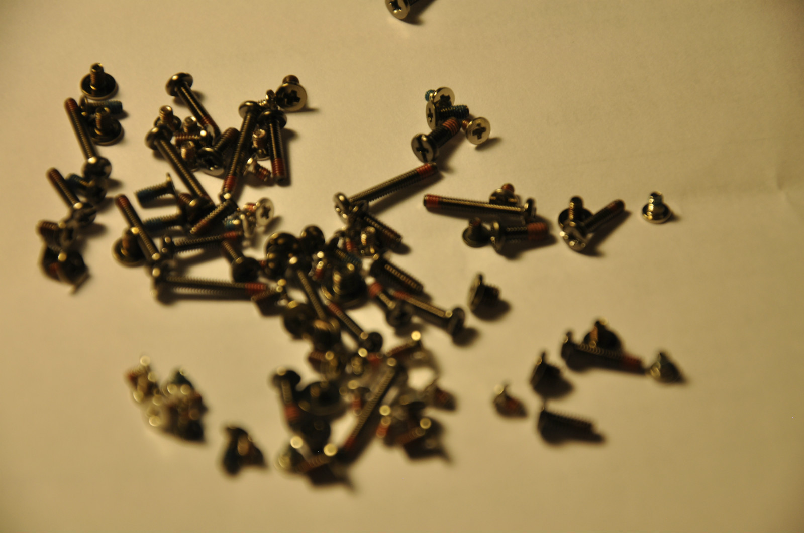 IBM Lenovo thinkpad T61 complete screws set for one Laptop assembly.