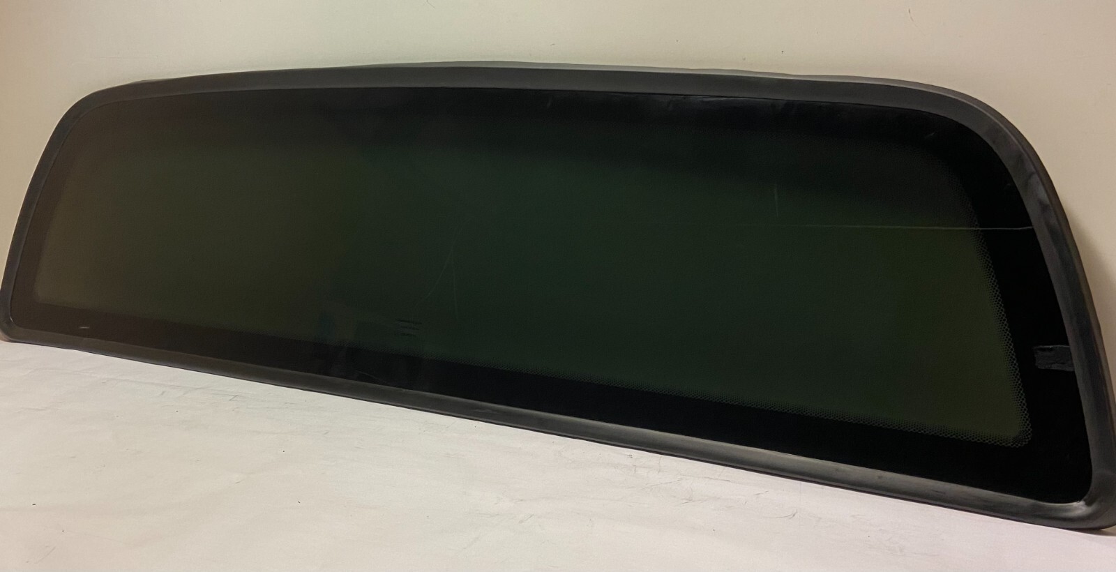 Fit: 2000-2006 Toyota Tundra Pickup Rear Back Glass Window Stationary +2Glue