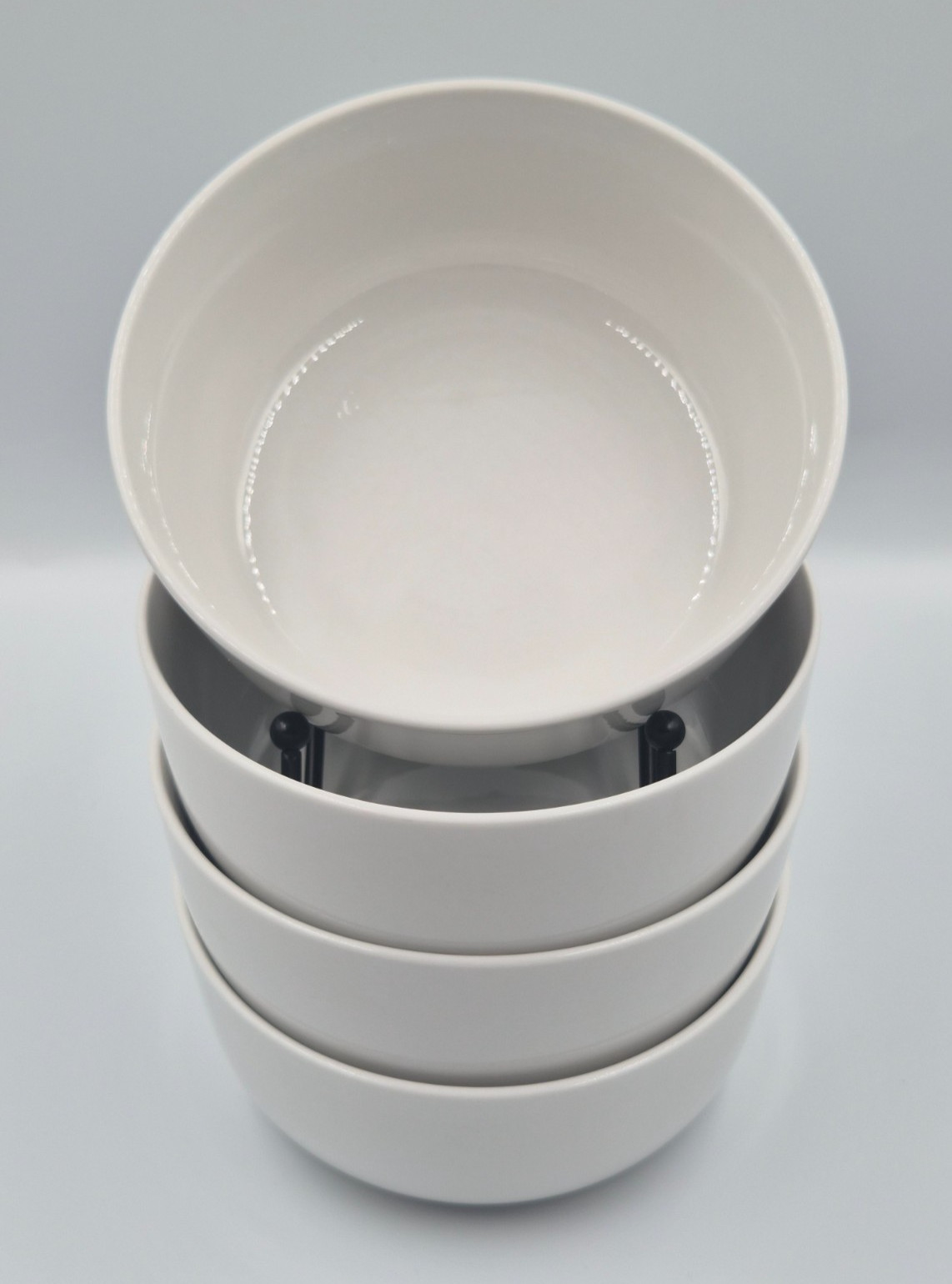 🔥 4 piece Sur La Table KITCHEN ESSENTIALS 5.75" Soup / Cereal Bowl Set SBE32