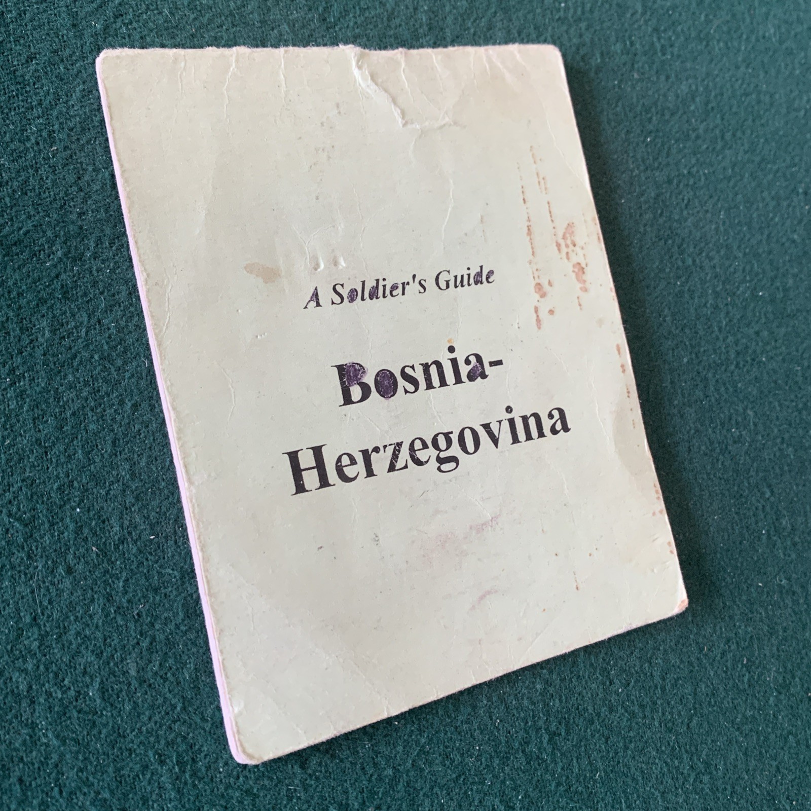 BOSNIA-HERZEGOVINA Soldier's Guide Booklet, 16 Pages, Vintage US Military
