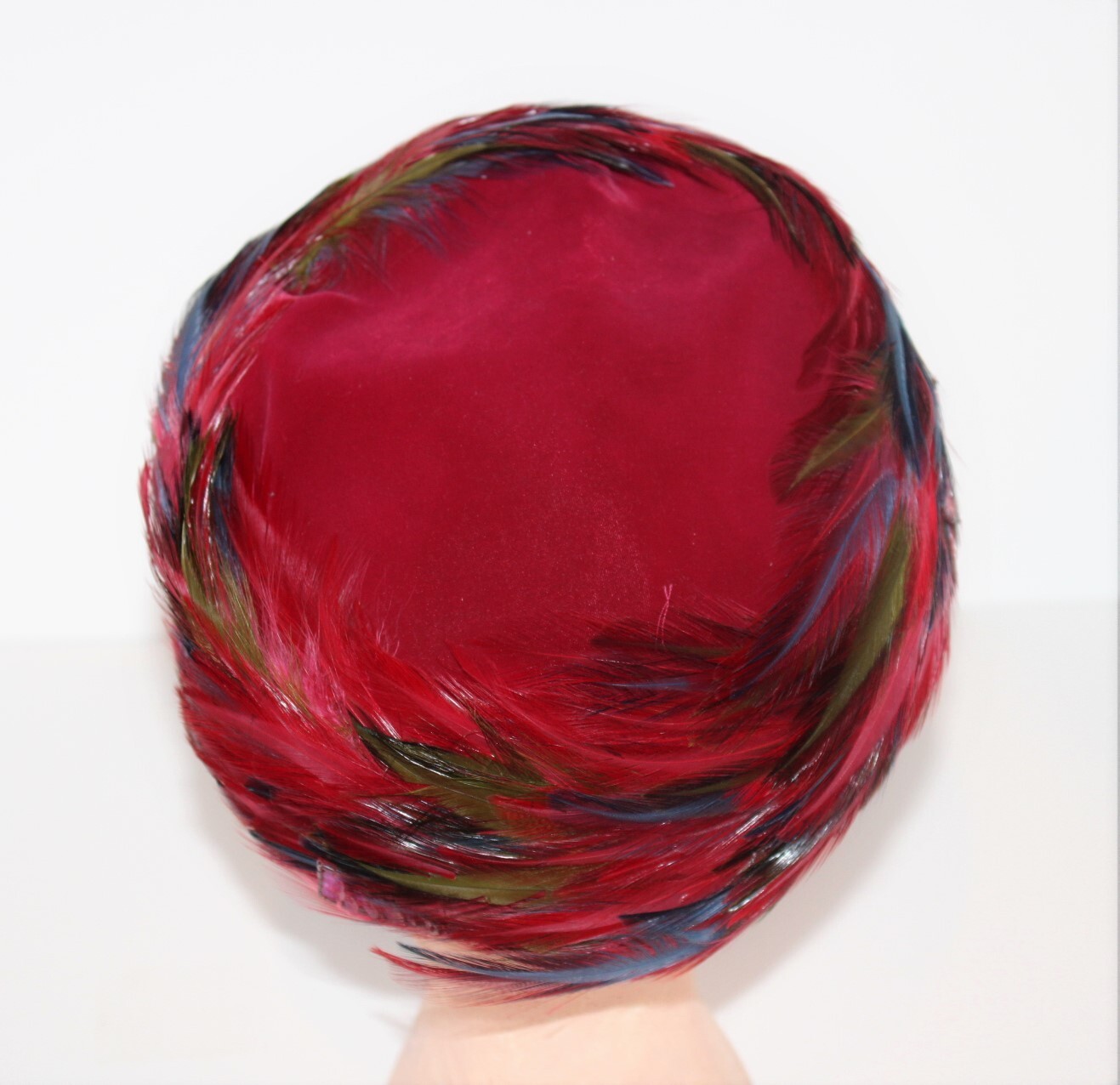 VTG Modern Miss Feather Pillbox Hat Velvet Multi-Color Cranberry Sequin Women's