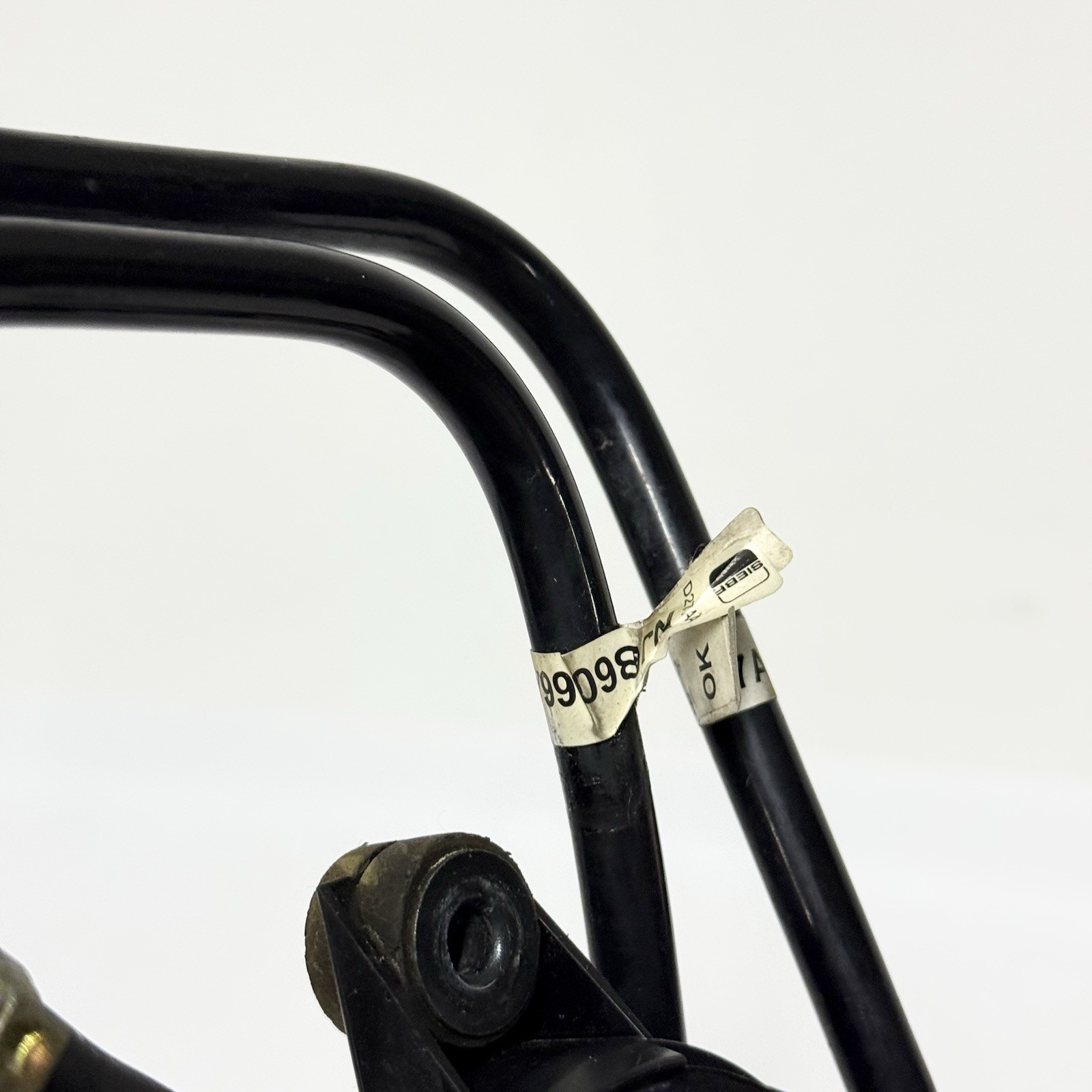 97-06 Jaguar X100 XK8 XKR Gas Vapor Evap Purge Valve w/ Tube LJB1515AA OEM 45K