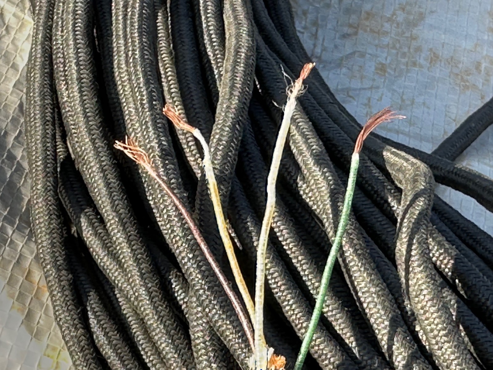 1 meter Siemens 1930s 4-Core Fabric Cable 22AWG Copper Berlin Rare