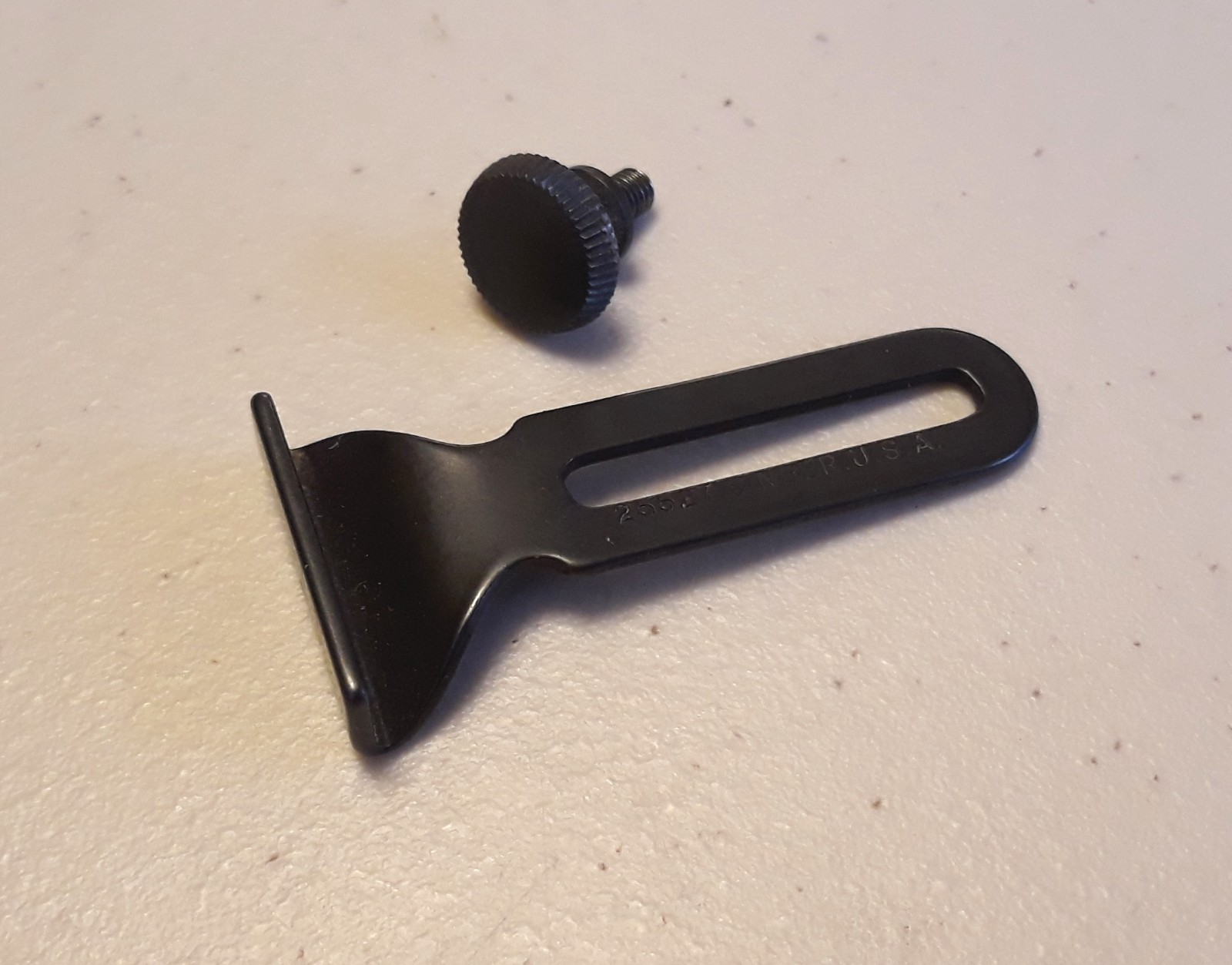 Singer Sewing Machine BLACKSIDE Seam Guide 221 Featherweight 66 99 201 15 185