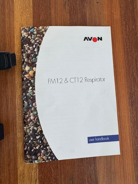 Avon FM12 APR Gas Mask with filter - Size 1