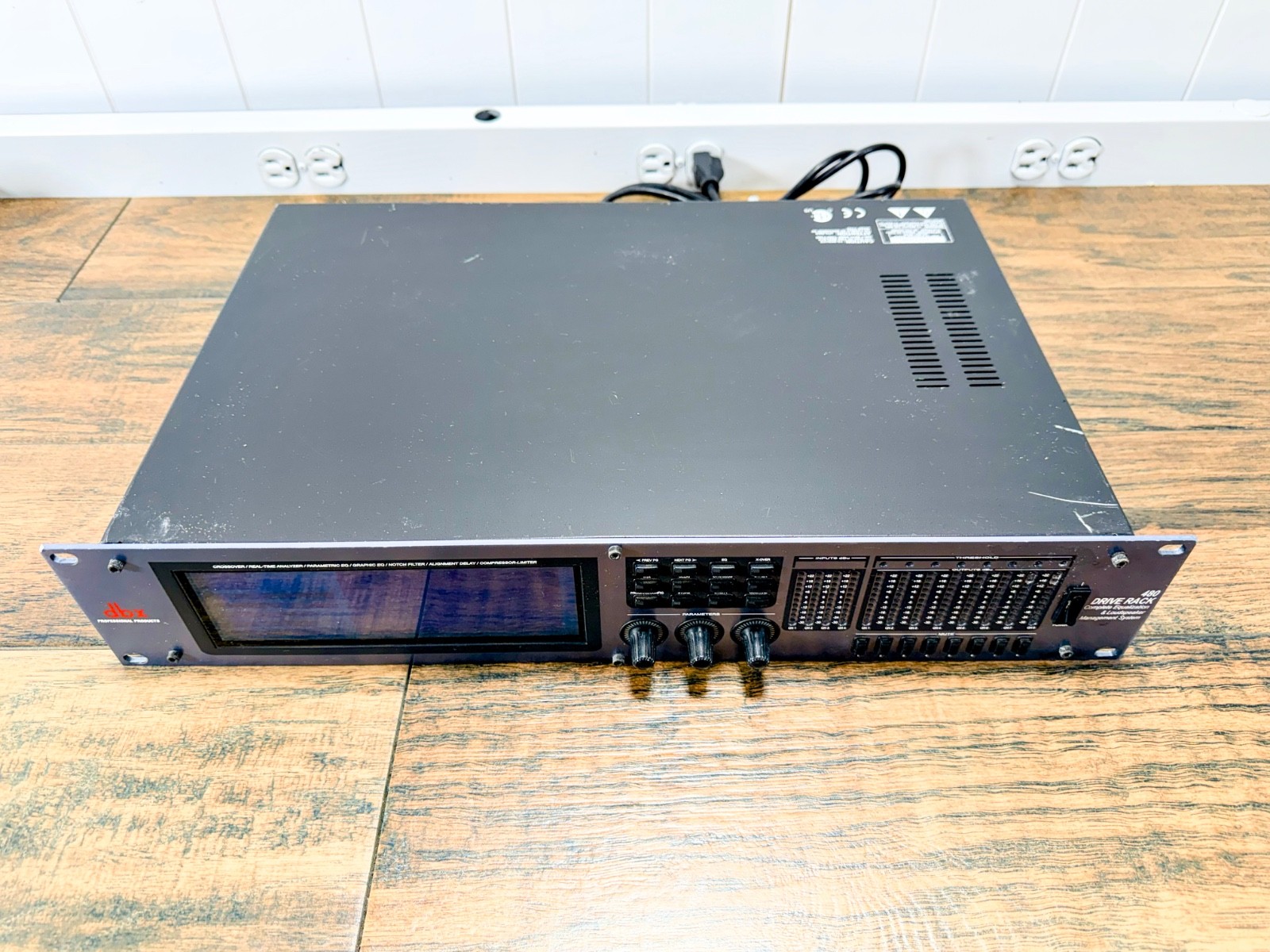 DBX Drive Rack 480 Equalization and Loudspeaker Management System G1130