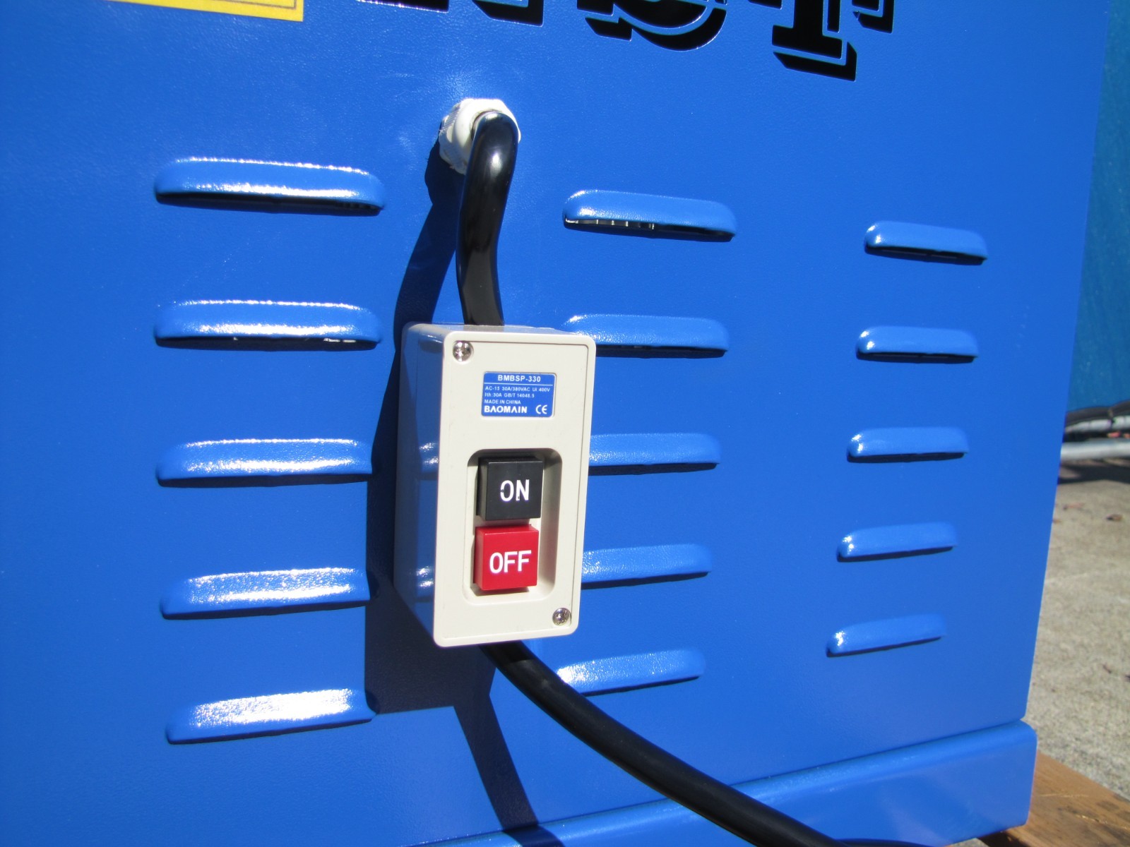 NST 4.5 HP Vacuum Dust Collector With Canister & Hose 230V 3 Ph Strong Suction