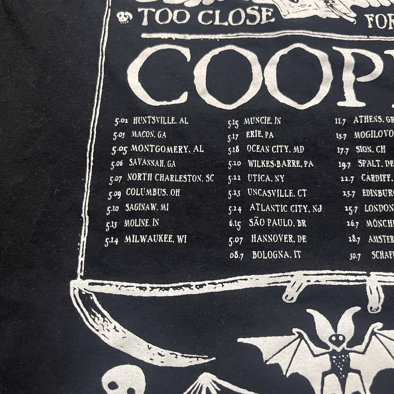 Alice Cooper 2025 Concert Tour Shirt Size Medium For Deeds Against Humanity
