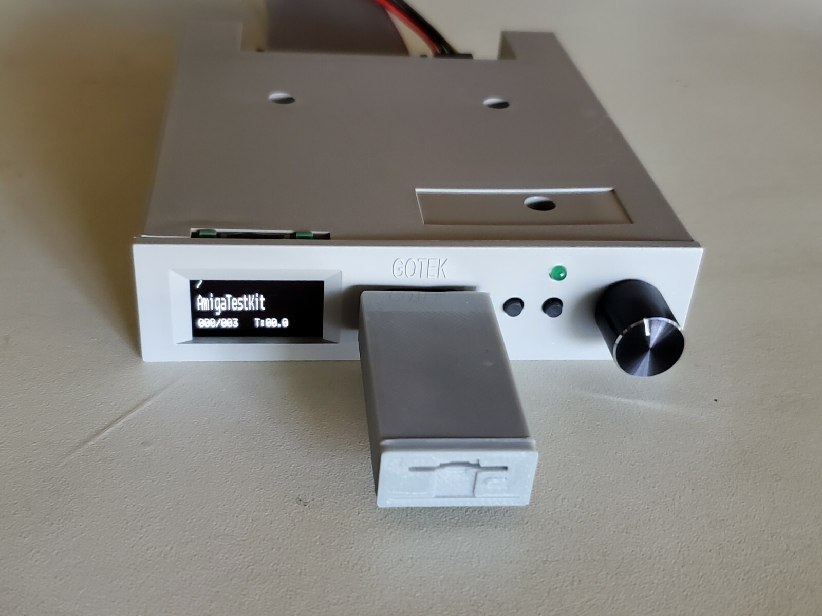 Gotek Beige USB Floppy Emulator AT435 OLED Speaker-Amiga Atari IBM Roland AKAI