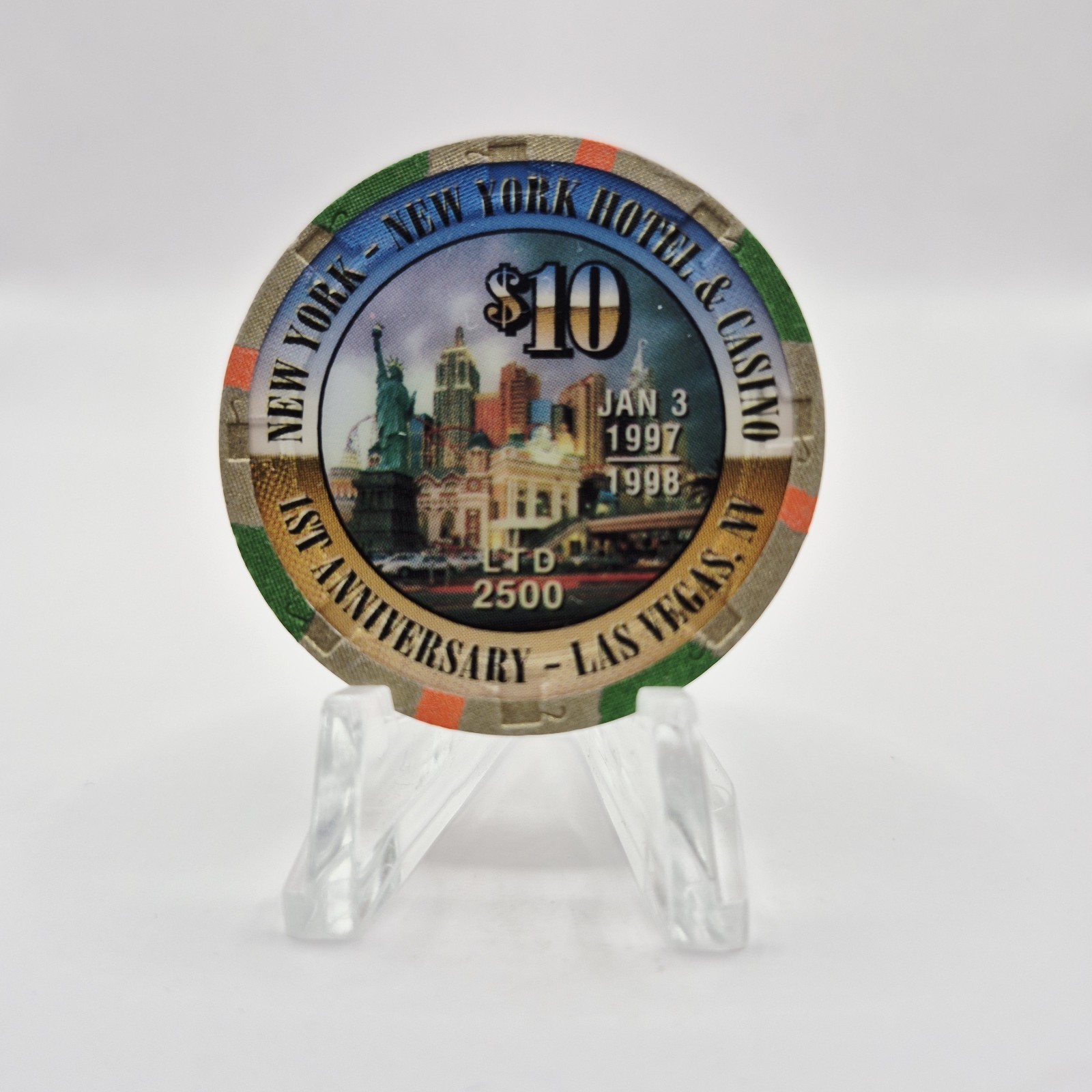 New York New York Hotel Casino LV Nevada 1998 "First Anniversary" $10 Chip V1190