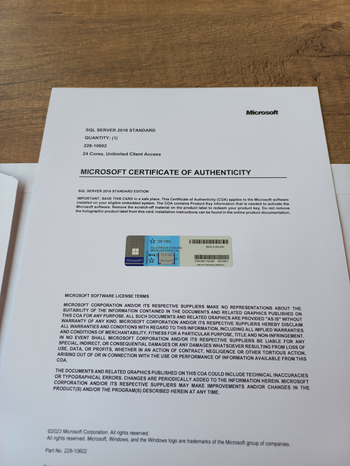 Microsoft SQL Server 2016 Standard 24 Core License unlimited User CALs 228-10602