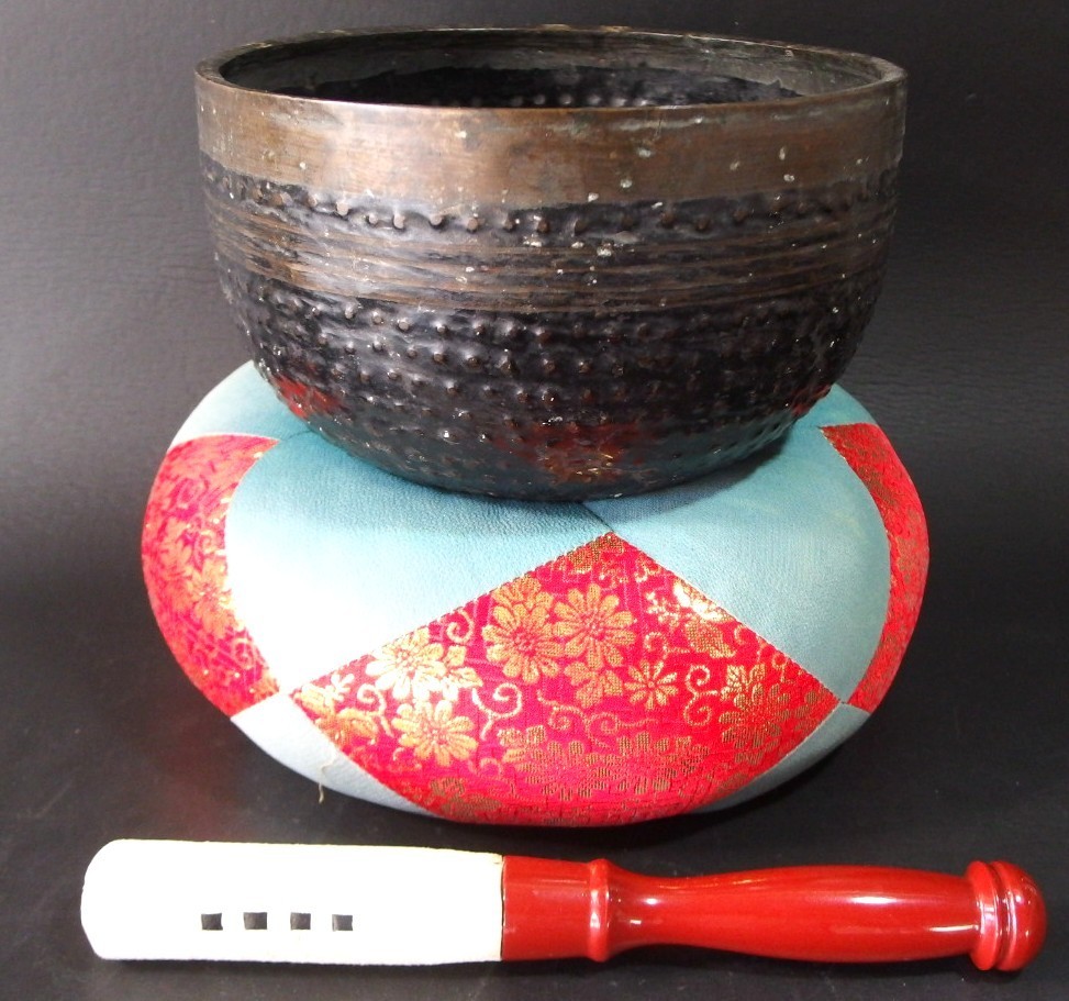 or25132 ANTIQUE JAPANESE BUDDHIST SINGING BOWL 20.3cm / 8inch Width ARARE Type