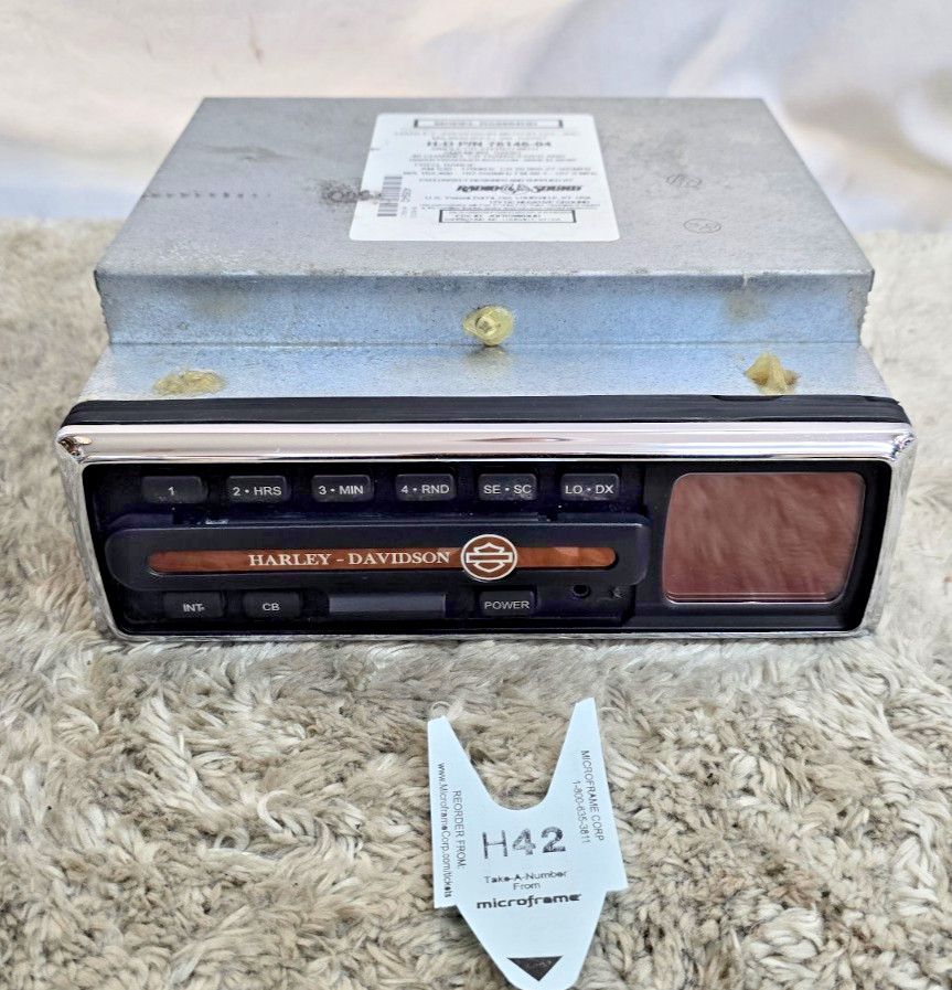 Harley Davidson Radio Touring CB CD 76146-04 04-06