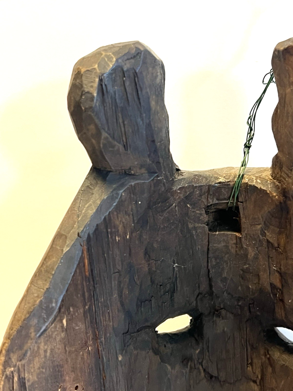 Antique Native American indian Hand Carved Totem Style Wooden Wall Hanging Mask