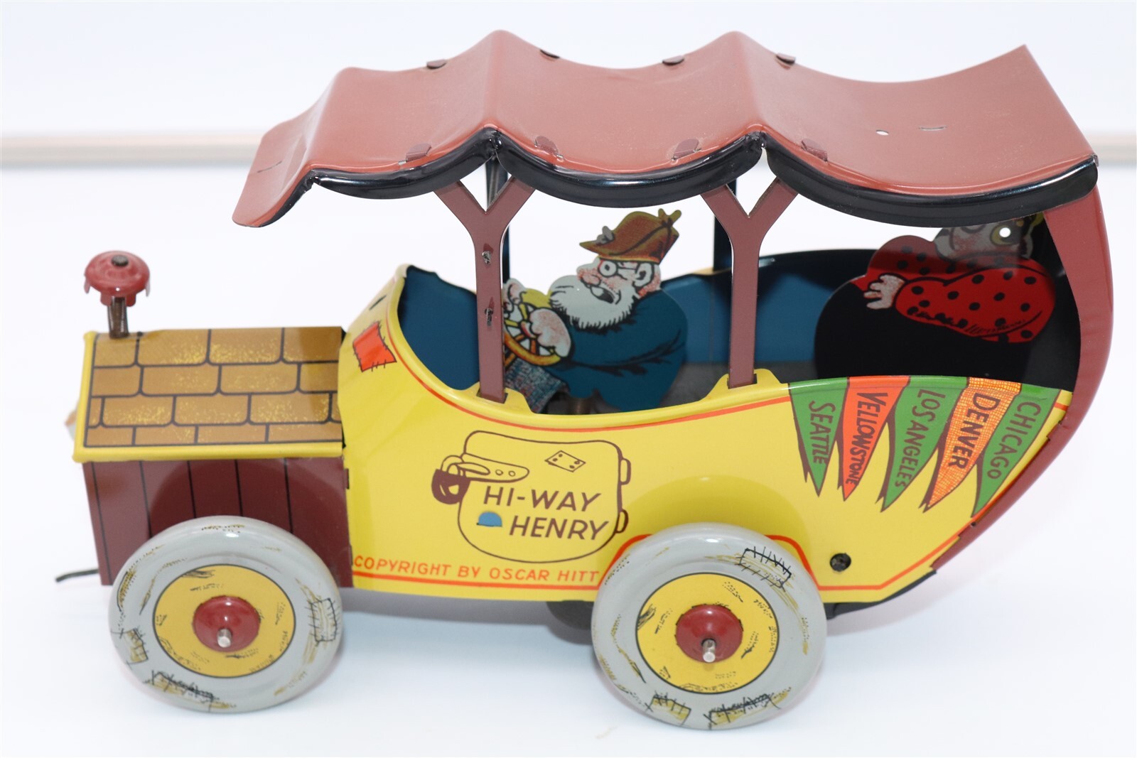 MTH HI-WAY HENRY WIND UP TIN CAR in ORIGINAL BOX - of 500 L