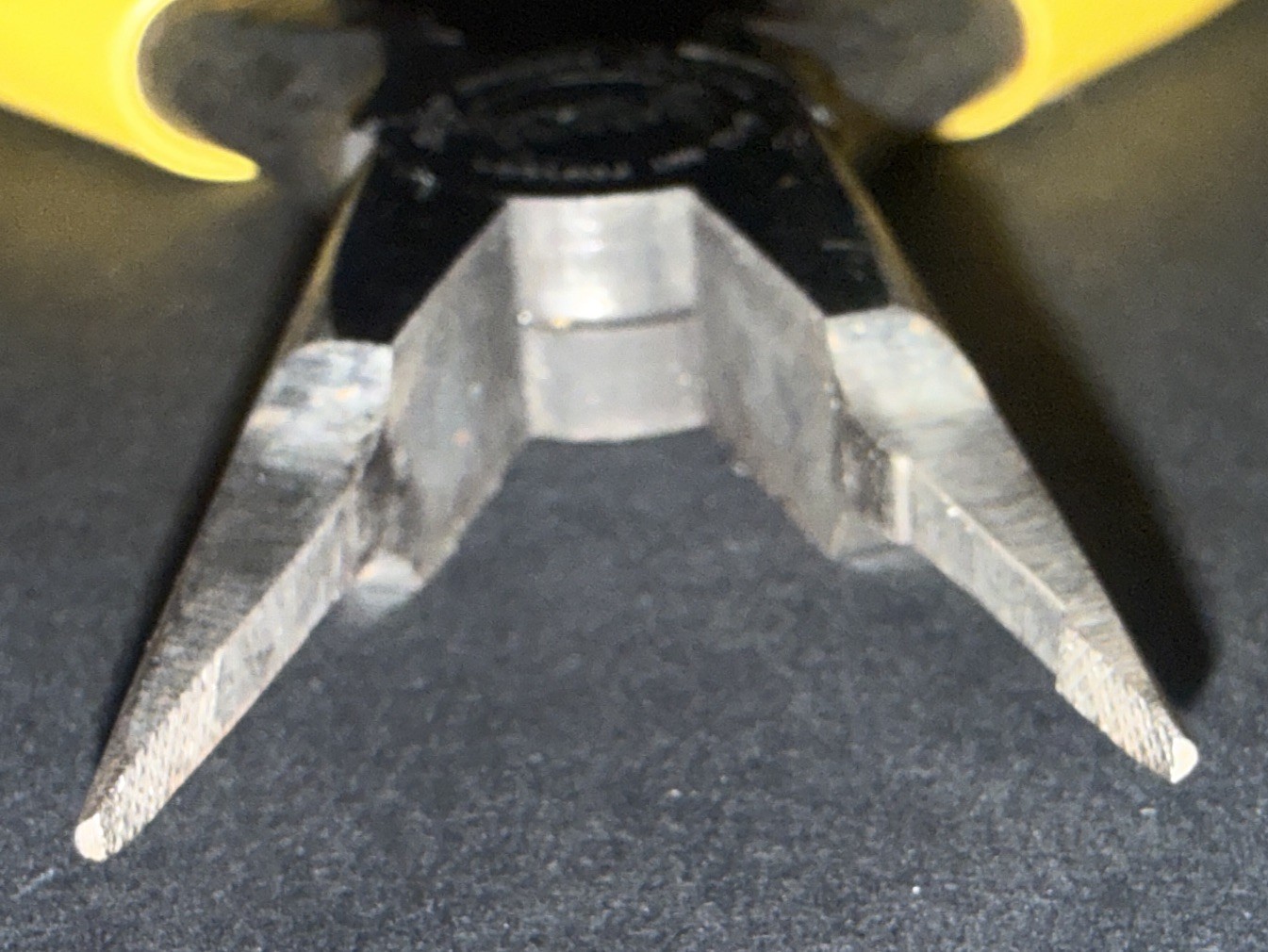 1994 VINTAGE KLEIN TOOLS SHORT NOSE PLIERS NEEDLE TELEPHONE WORK D2291 NOS USA