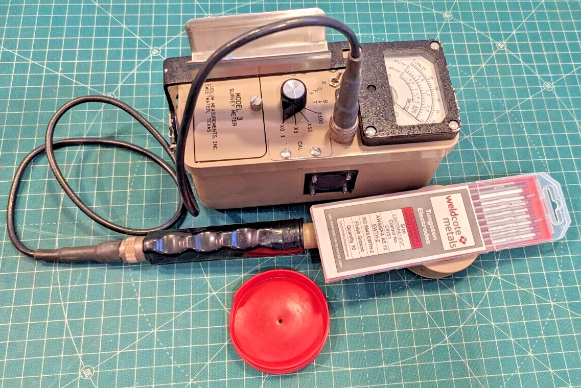 1x CLEAN Ludlum Model 3 Survey Meter 44-9 Tested, Verified, and GUARANTEED