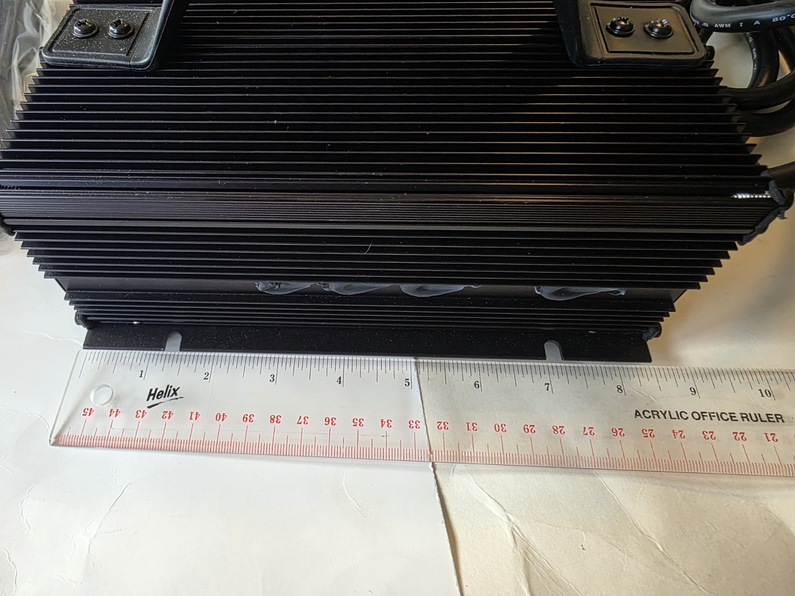 Tennant 1073638 Offboard Charger 24V 11A Var Vac 1PH 50/60HZ By Signet Systems