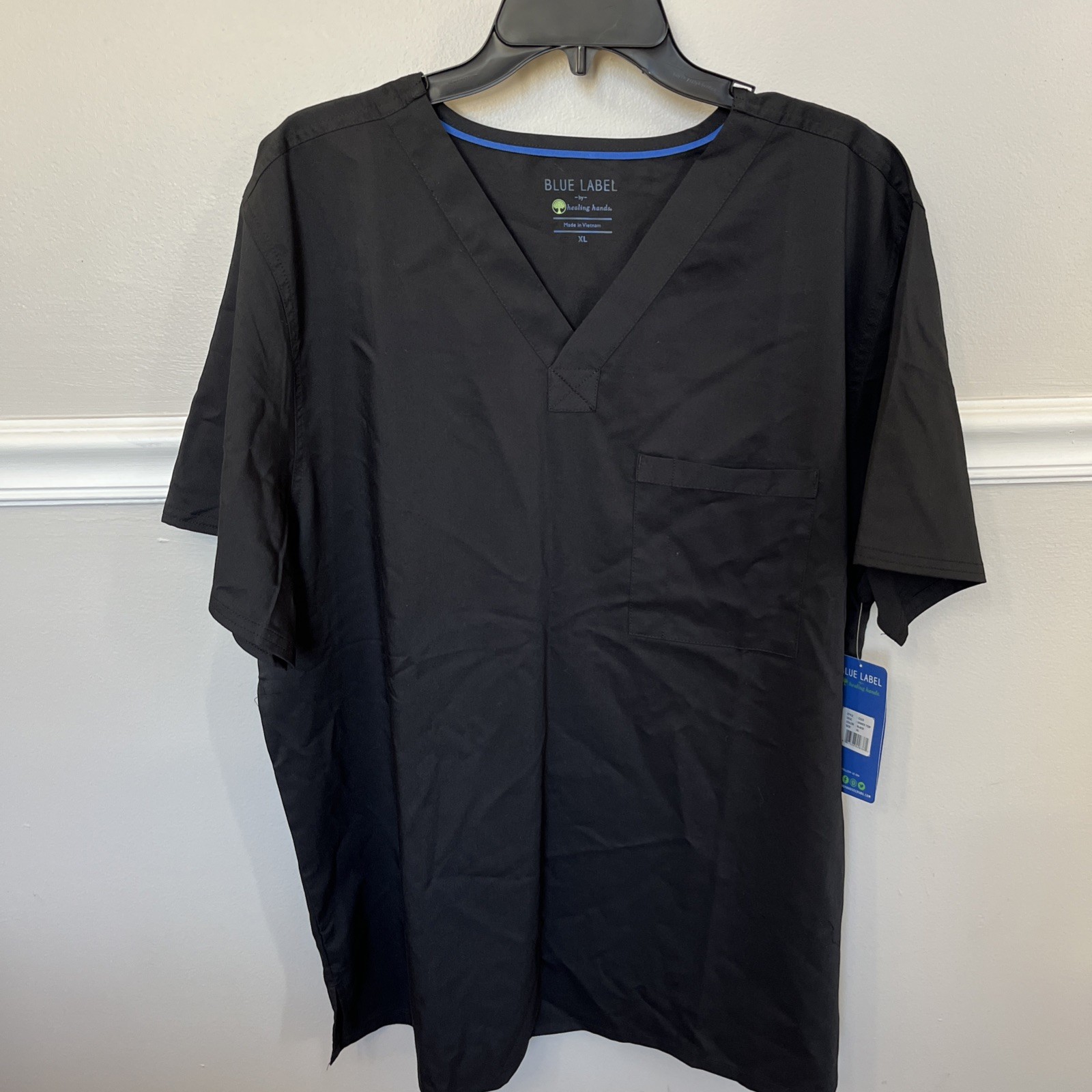 Healing Hands James Scrub Top Men's XL Black Short Sleeve V-Neck Nursing Uniform