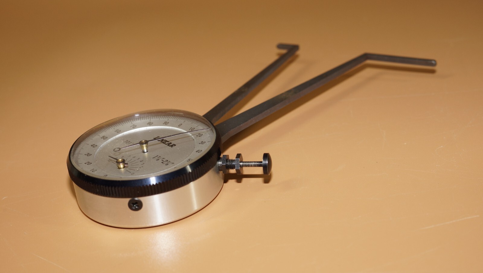 Linear BI-5E Inside Dial Caliper Gage 1.875"-2.075" Range .001"