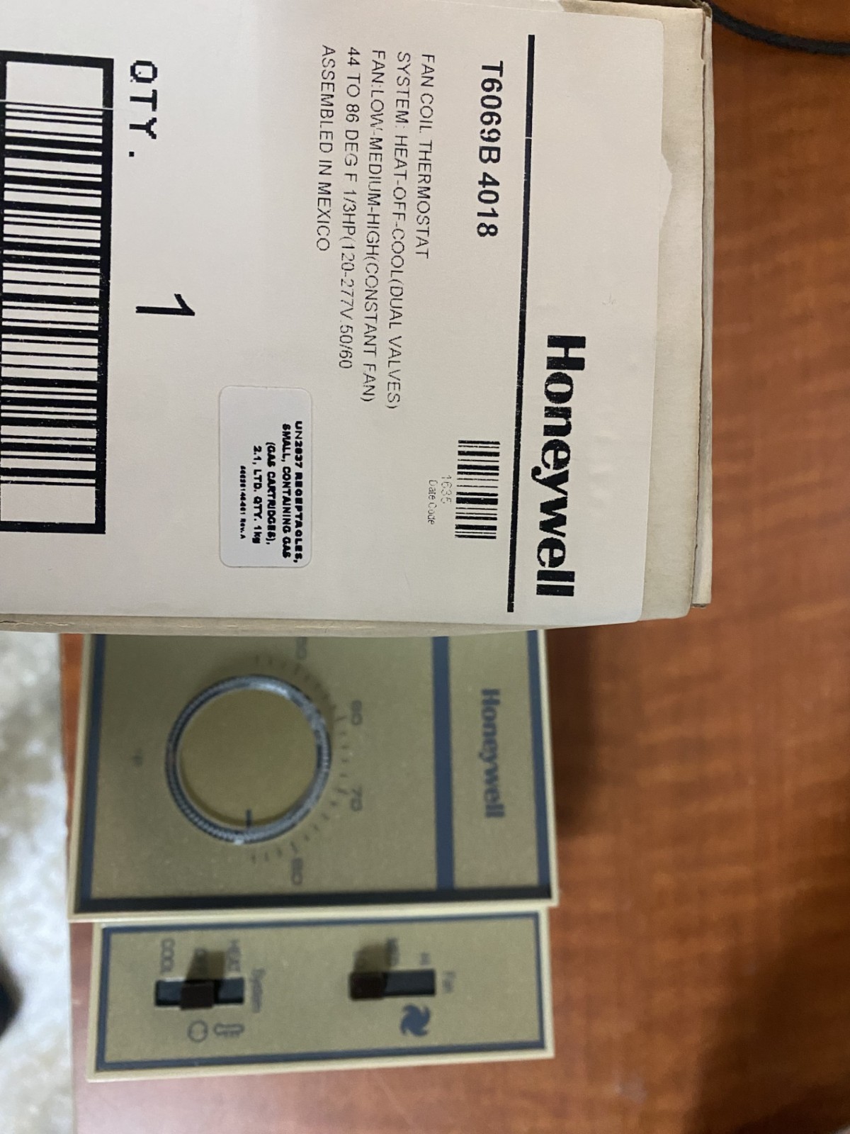 Honeywell T6069B 4018 Fan Coil Thermostat