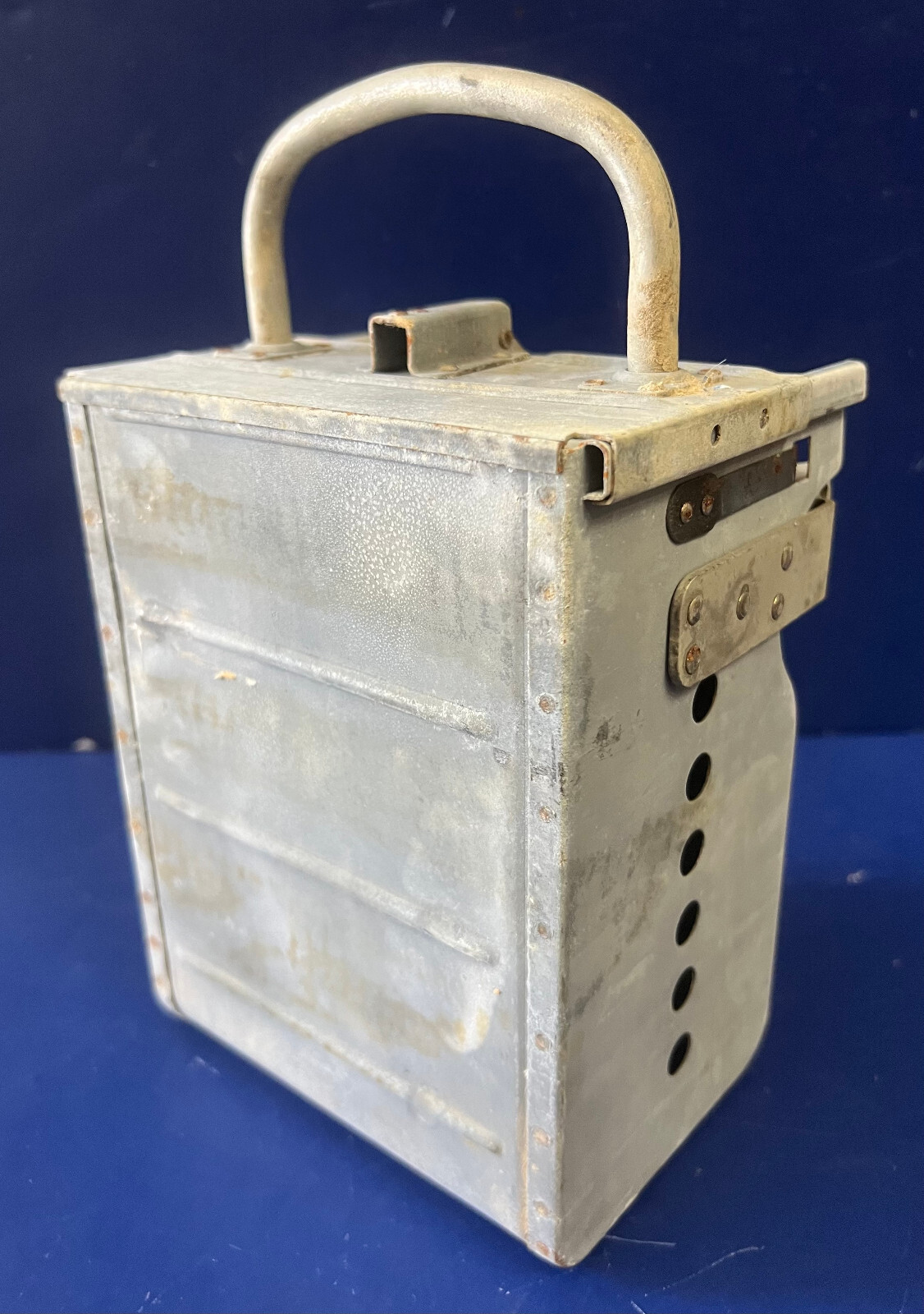 B-17 FLYING FORTRESS AMMO CAN