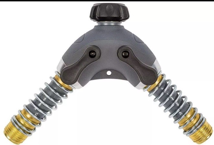 Gilmour High Flow Faucet Adapter, 2 Outlets 457-026