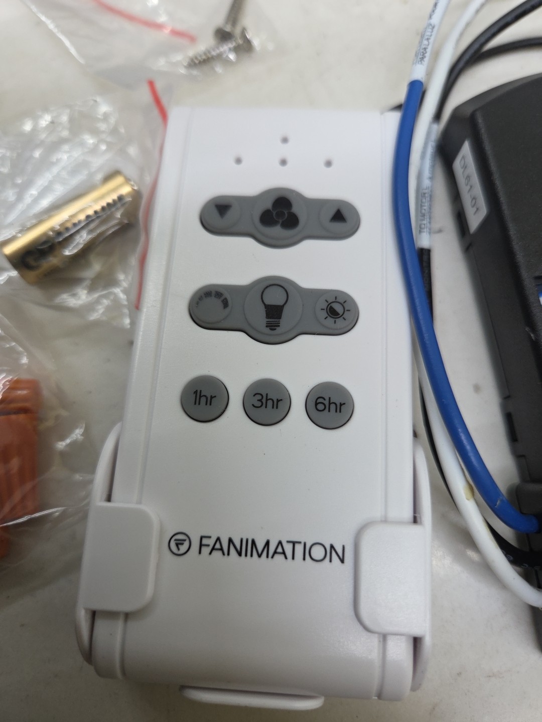 Fanimation CR500 Fan and Light Remote Control - White With Battery Genuine