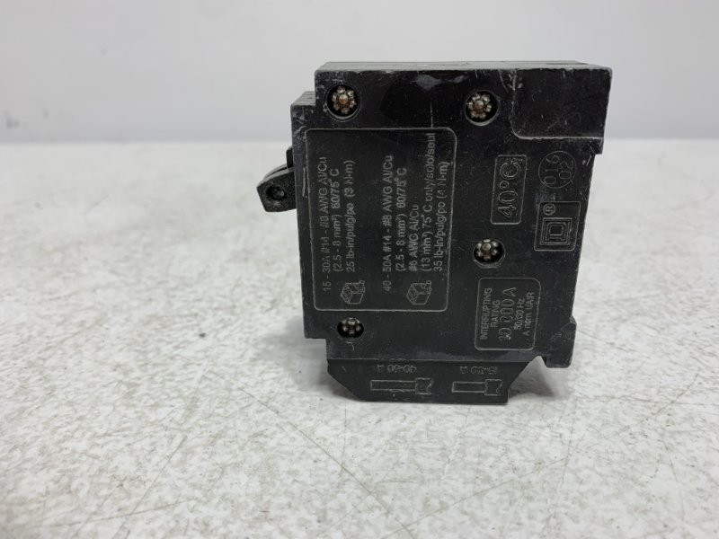 Square D HOMT2020 Circuit Breaker 20A 120/240V Tandem